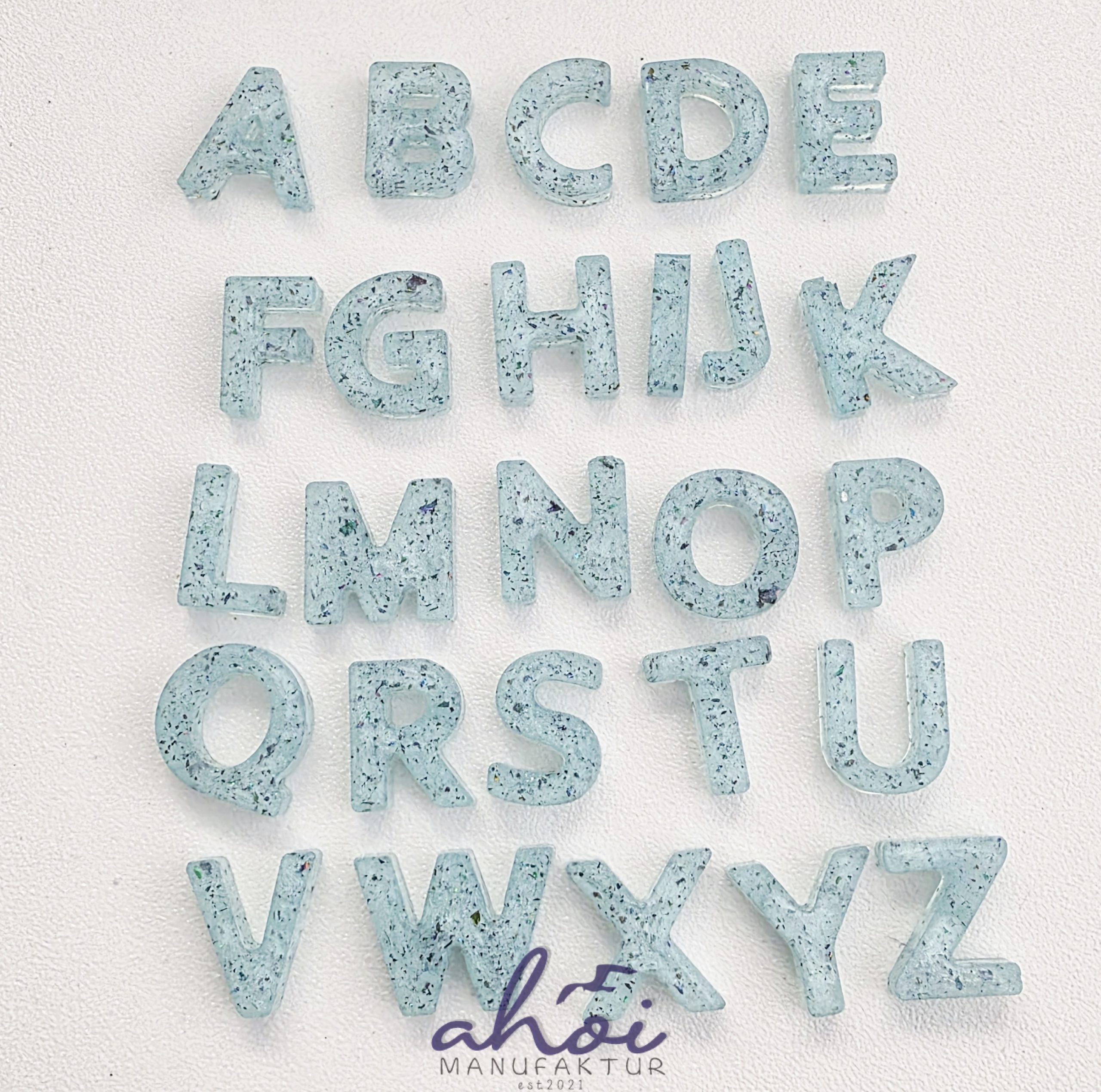 Buchstabe (Kettenanhänger) – Bild 2